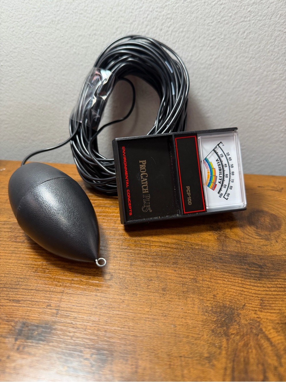 Vintage ProCatch Plus PCP100 Fishing Visibility & Temp Meter